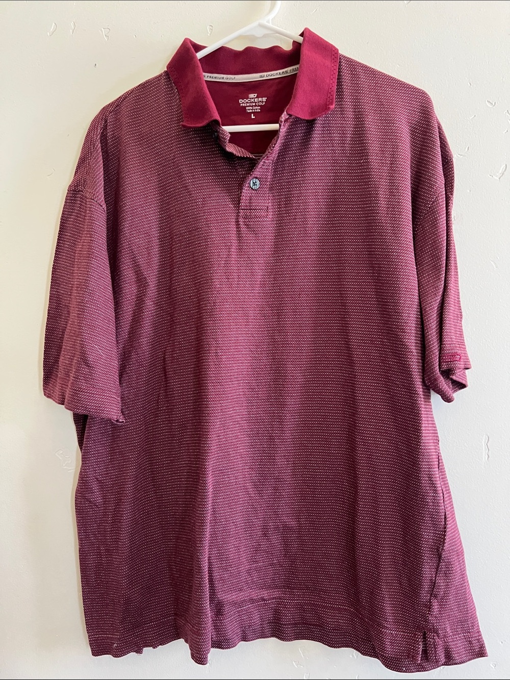 Dockers Men's Wine Red Textured Polo